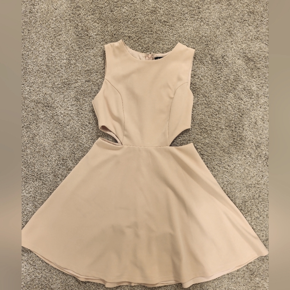 Pink cutout dress